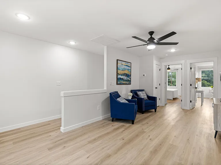 689 Neighborhood Rd — Photo 22