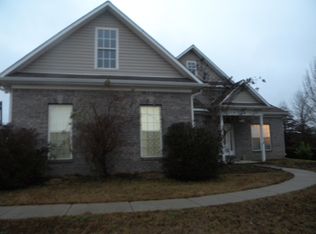 1121 Eagle Dr, Maylene, AL 35114