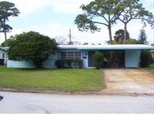 3240 Royal Palm Ct, Titusville, FL 32780