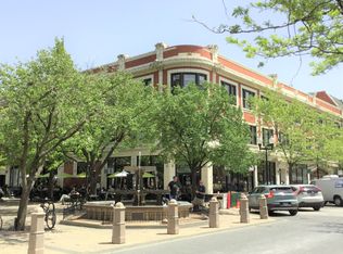 4717 N Lincoln Ave #4, Chicago, IL 60625