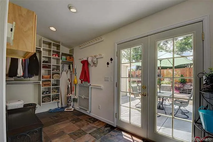 409 S Alkire St — Photo 14