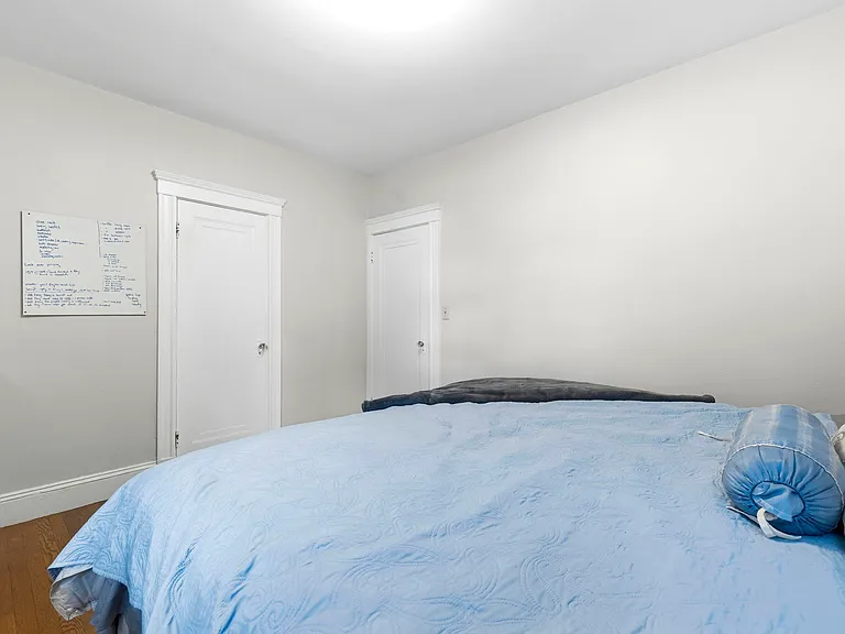 36 Linnaean St #2 — Photo 3
