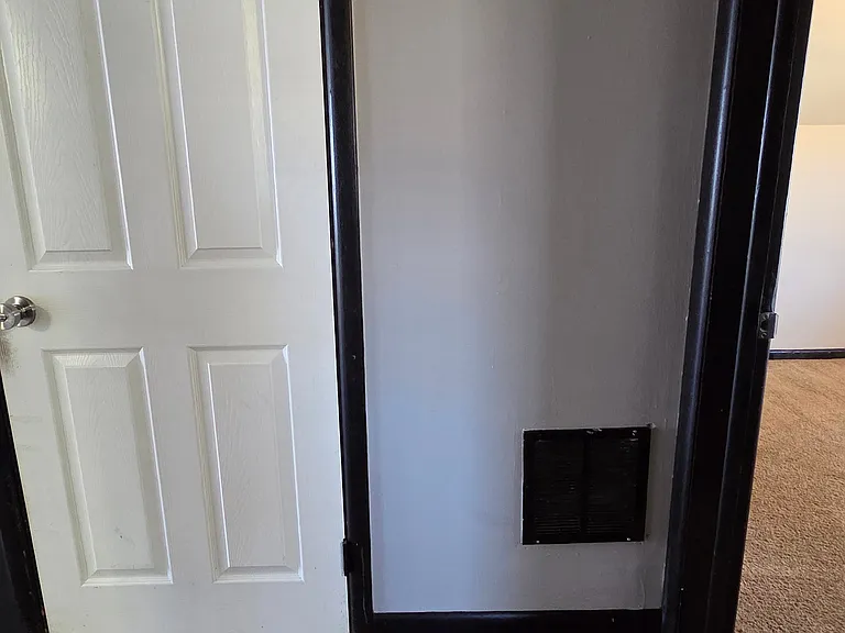 1644 1st Ave NE #2 — Photo 5