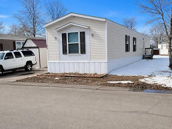 3rd image of 2700 W C St #155