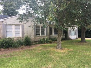104 Academy Rd, Lafayette, LA 70503