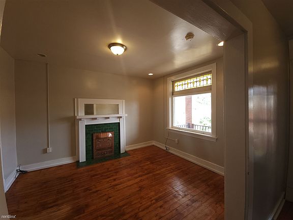 528 Wall Apt 2 Living Room View 2