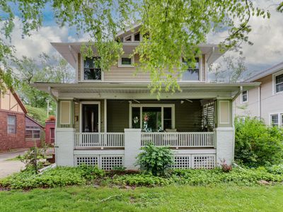 2013 E Taylor St, Bloomington, IL, 61701
