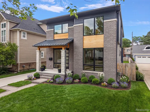 1821 Hazel Ave, Birmingham, MI 48009