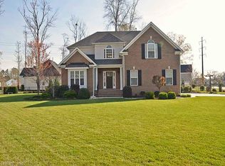 600 Marjorie Ln, Chesapeake, VA 23320