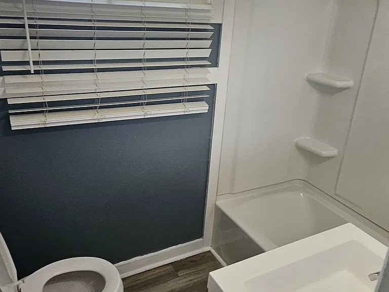 741 Walnut Ave — Photo 13