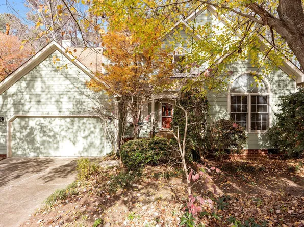 111 Tremont Cir, Chapel Hill, NC 27516