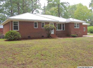 1703 Colfax St SW, Decatur, AL 35601