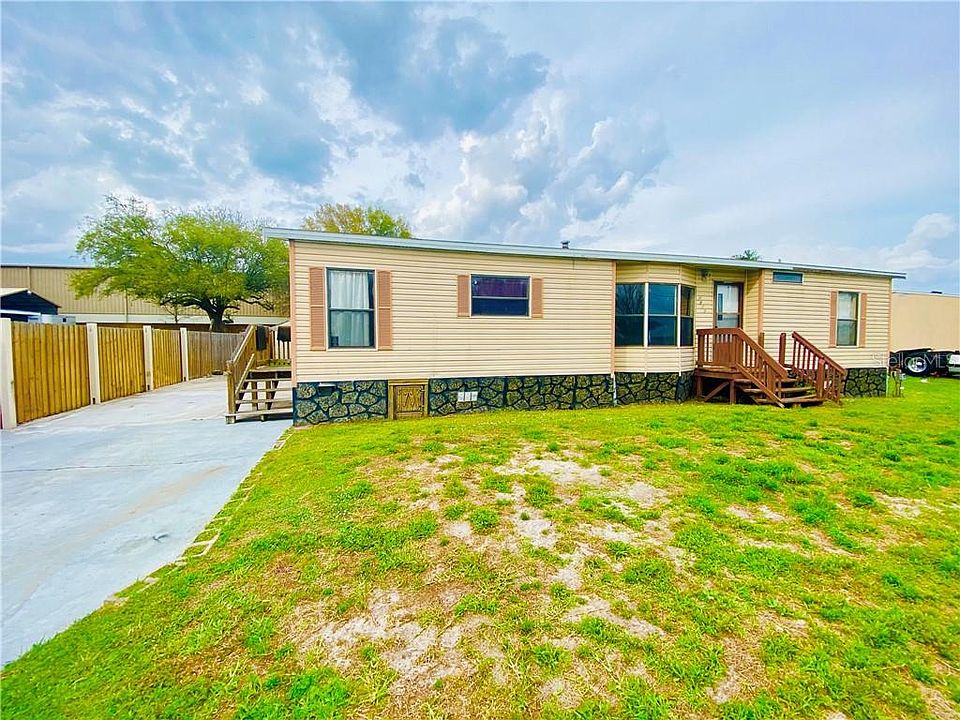 2nd image of 4017 Dana Katherine Dr