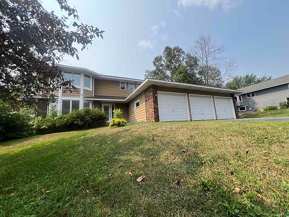 5th image of 1341 Cliff Ave