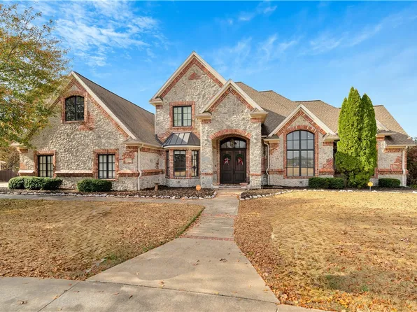 3618 W Howard Nickell Rd, Fayetteville, AR 72704