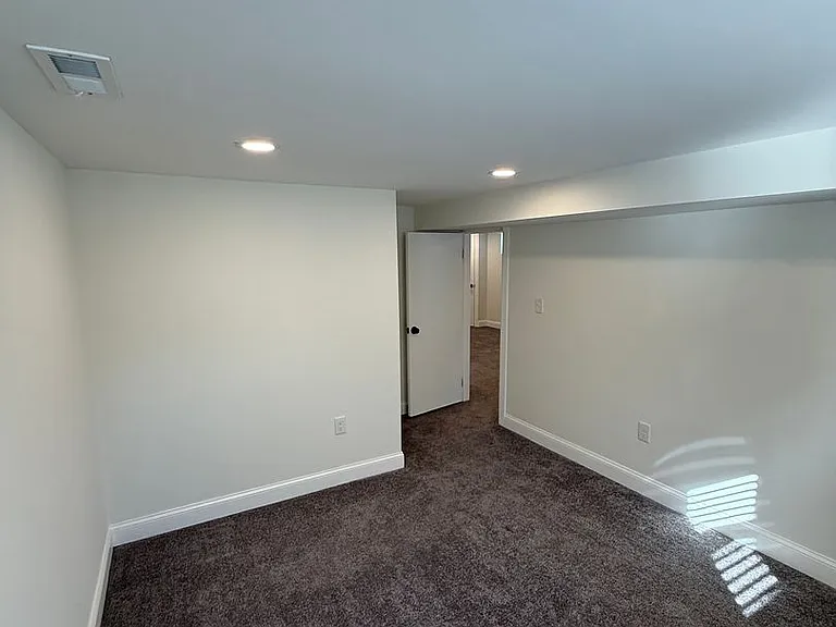 511 Riverside Rd — Photo 15
