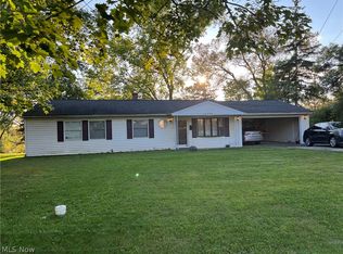 6270 Randolph Rd, Bedford Heights, OH 44146