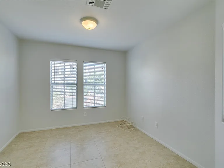 868 Blue Rosalie Pl — Photo 5