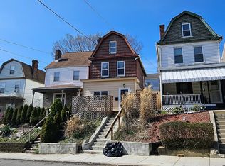 732 Boggs Ave, Pittsburgh, PA 15211