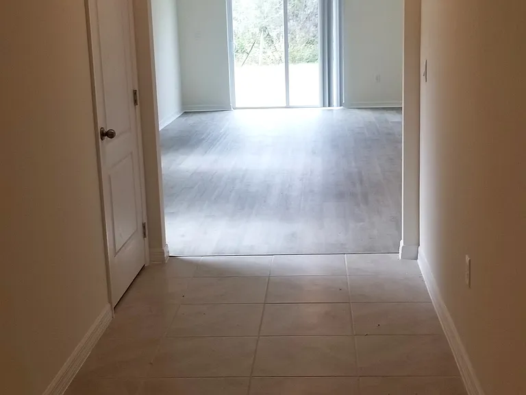 1419 Glenrise Ct — Photo 4