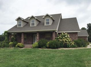 1385 E 370th Rd, Bolivar, MO 65613