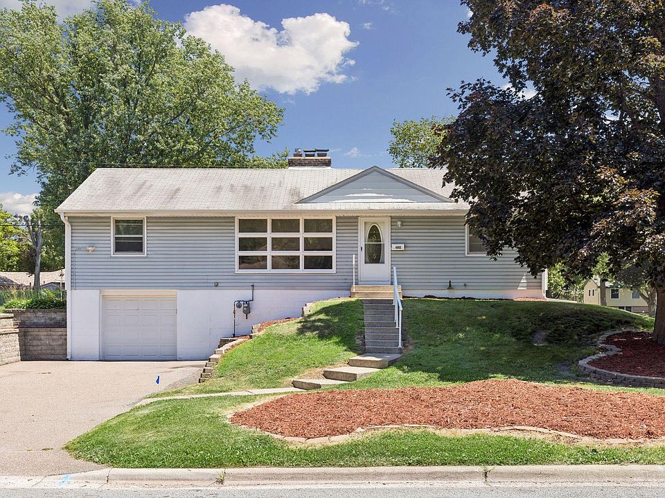 1st image of 4002 Nevada Ave N