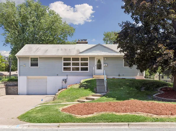 4002 Nevada Ave N, New Hope, MN 55427