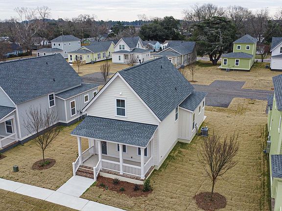 2nd image of 762 Poplar St