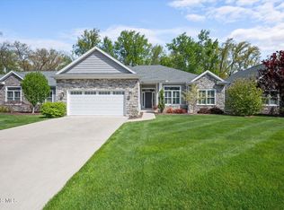 6730 Ridgewood Trl, Toledo, OH 43617