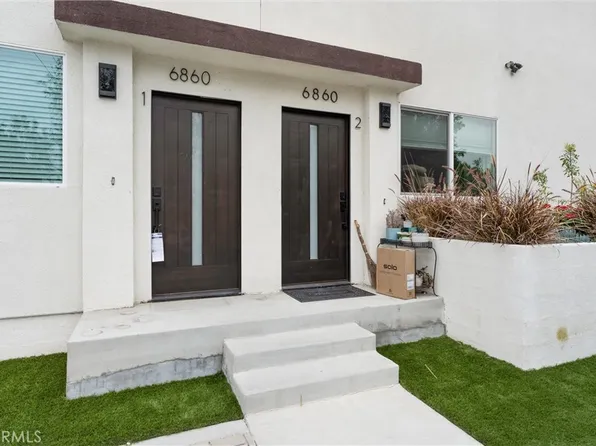 6860 Gentry Ave, North Hollywood, CA 91605