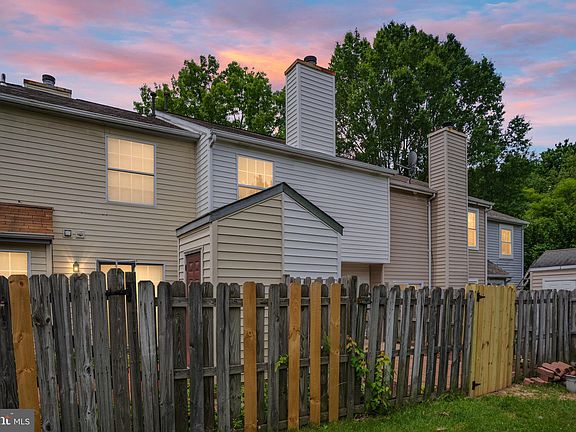 2nd image of 11230 Wedgemere Ct