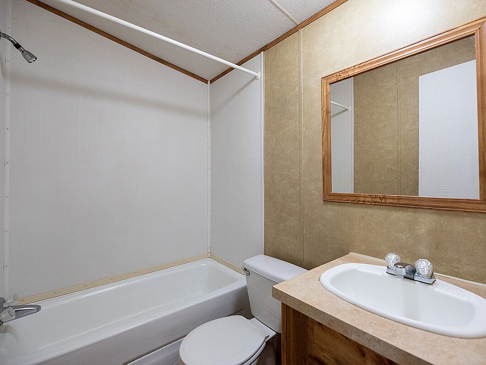 1887-ARSENE-3-bathroom1_04172025