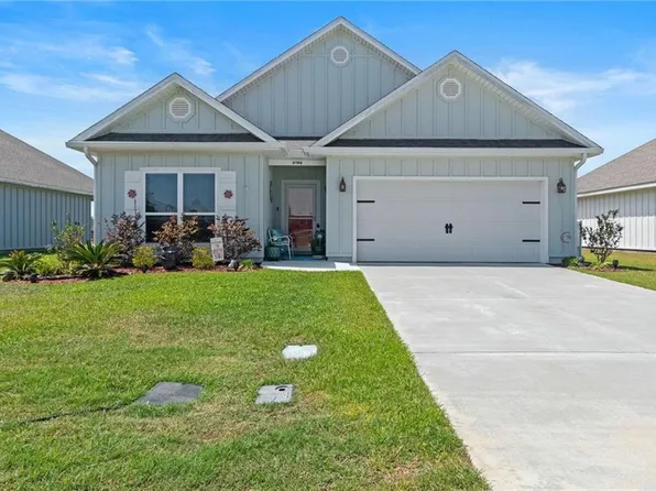 4199 Montague Dr, Gulf Shores, AL 36542