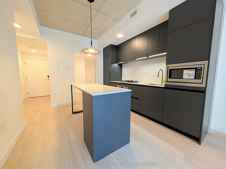 1720 Bayview Ave #508 — Photo 5