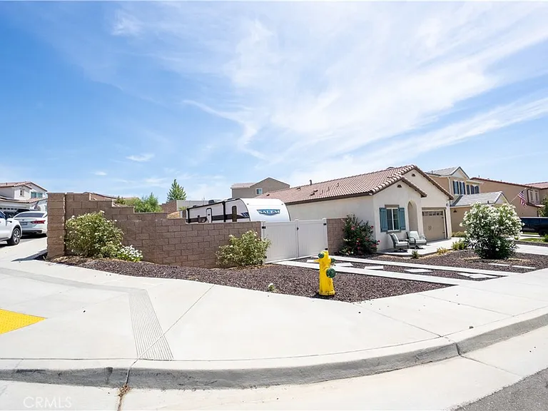 35227 Price St — Photo 5