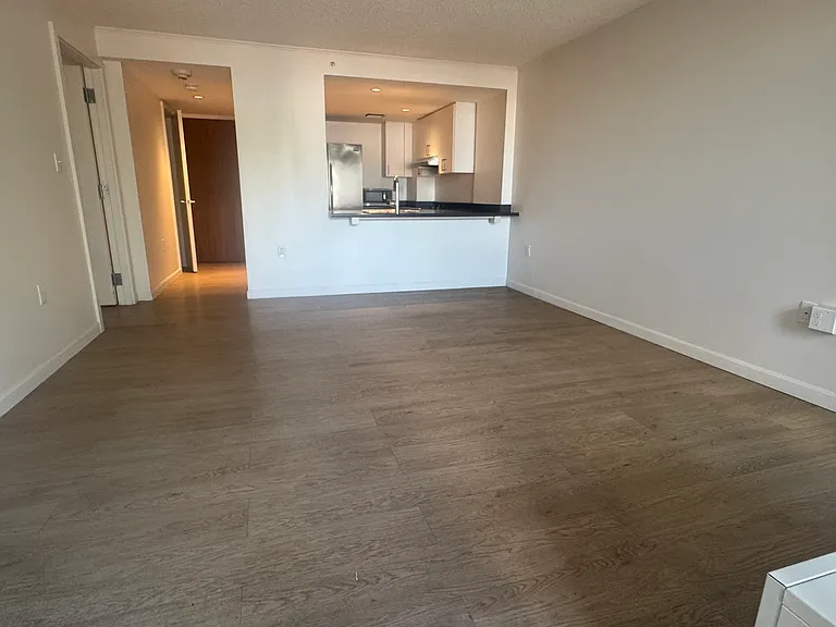 293 Harvard St #2 — Photo 5