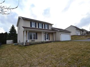 206 N Bloomfield Rd, Canandaigua, NY 14424