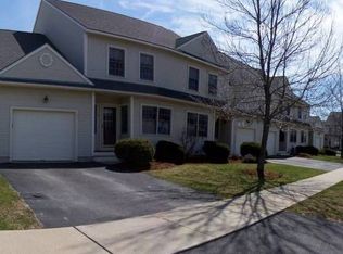 13 Chelsea Pl, Williston, VT 05495