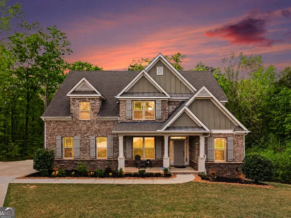 5513 Oconee Dr, Douglasville, GA 30135