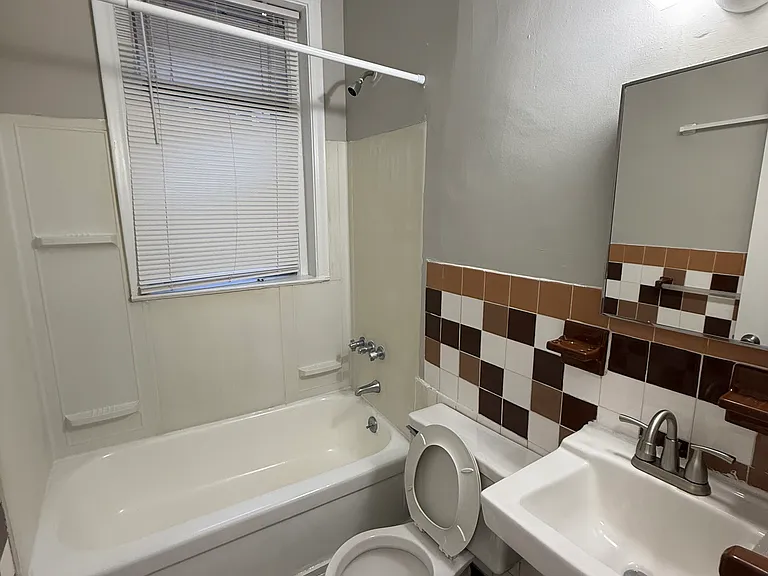 191 Wooster St #2B — Photo 11