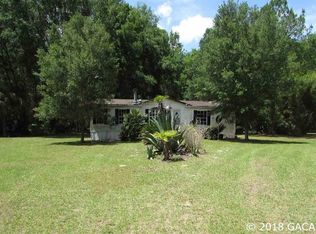 8590 SE Two Street Rd, Trenton, FL 32693