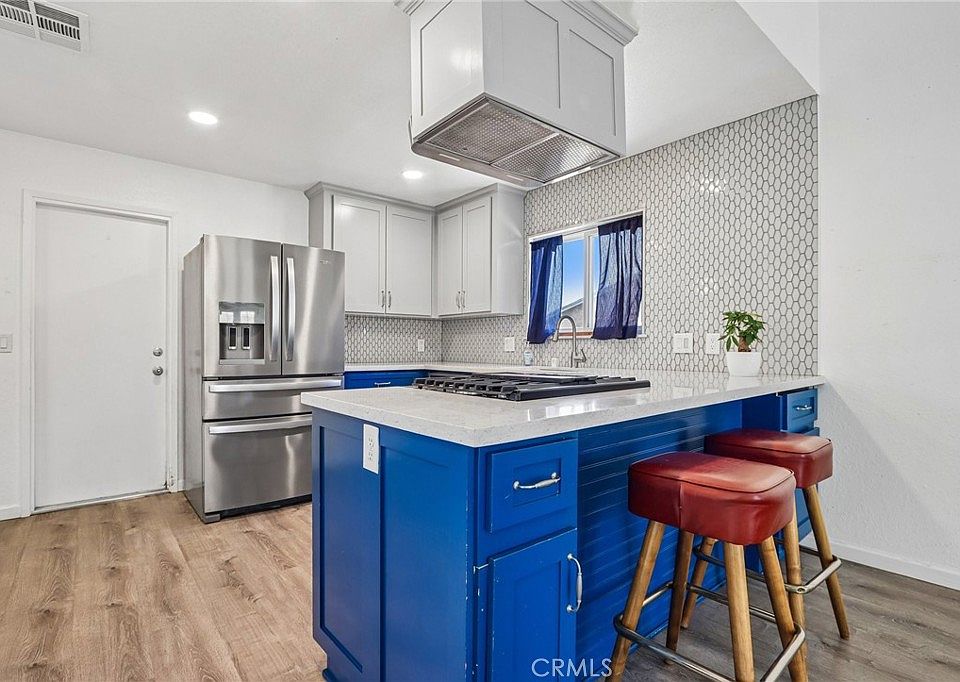 1st image of 37604 Millbrook Ln