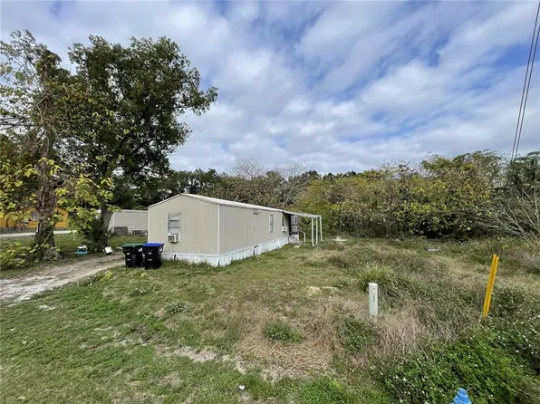 237 E 12th St, Apopka, FL 32703