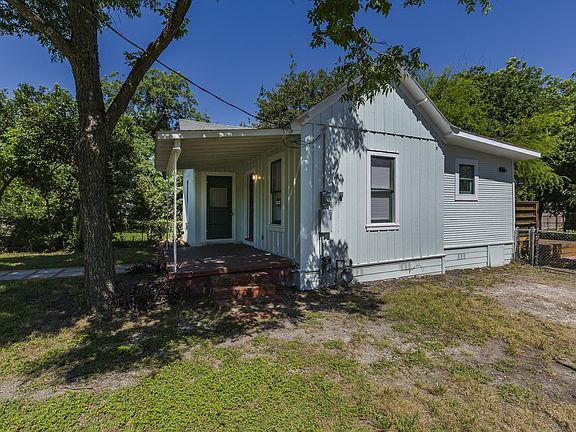 3rd image of 311 Gorman