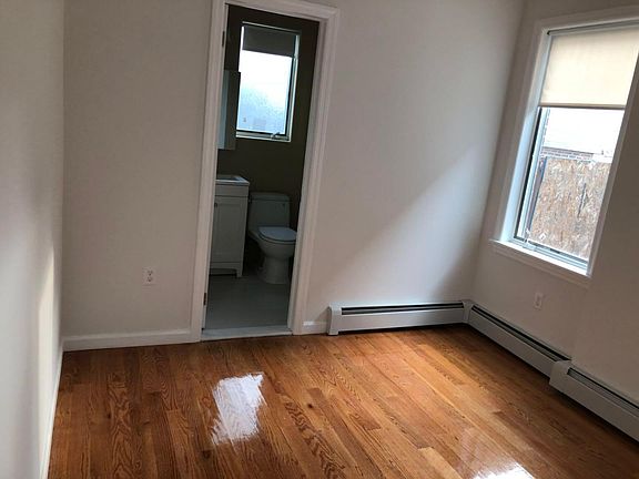 3rd image of 15026 23rd Ave #2