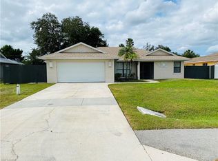 3043 44th St SW, Naples, FL 34116