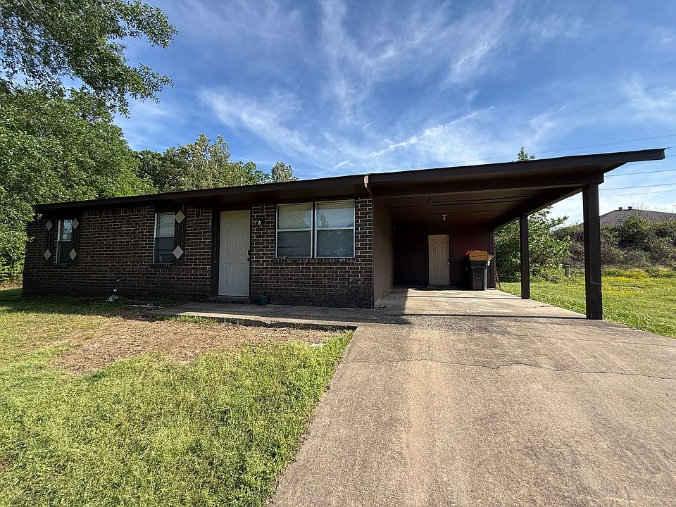 1st image of 3904 Poplar St