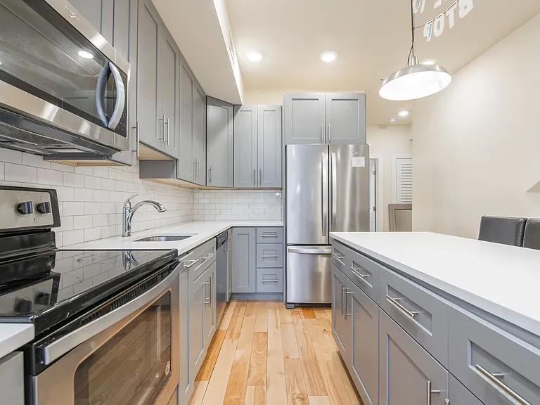 1825 N Bouvier St #B — Photo 42
