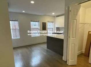 61 Joy St #2, Boston, MA 02114
