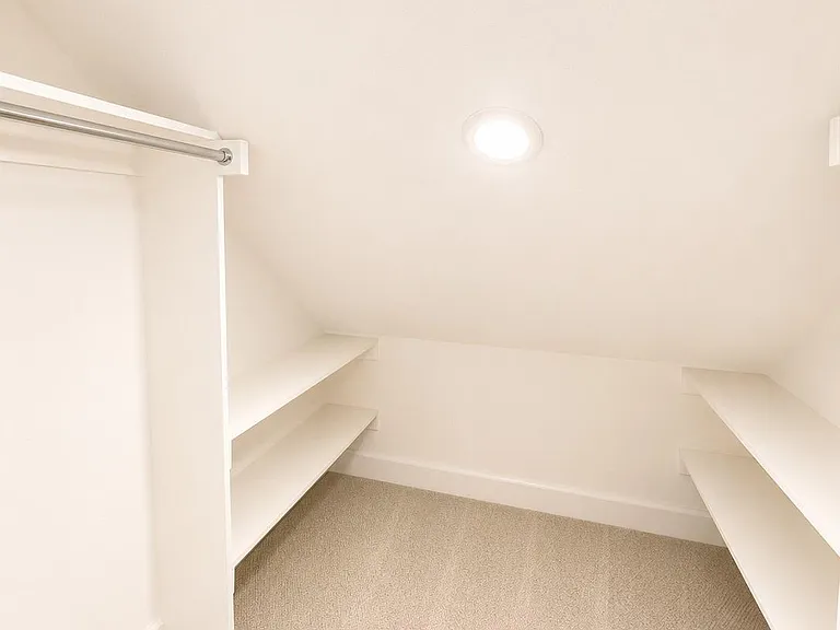 3529 Asbury St — Photo 40